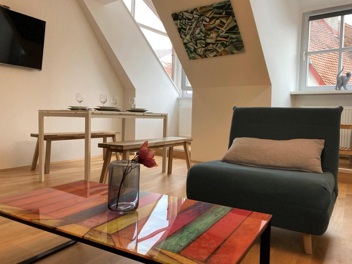 Carillon By Bestchoice - Old City - Self Check-In With Parking Option Graz Exterior foto