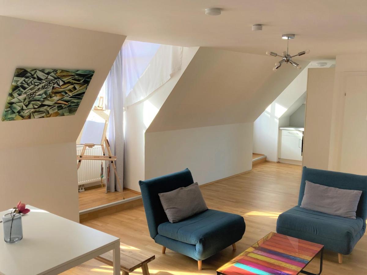 Carillon By Bestchoice - Old City - Self Check-In With Parking Option Graz Exterior foto