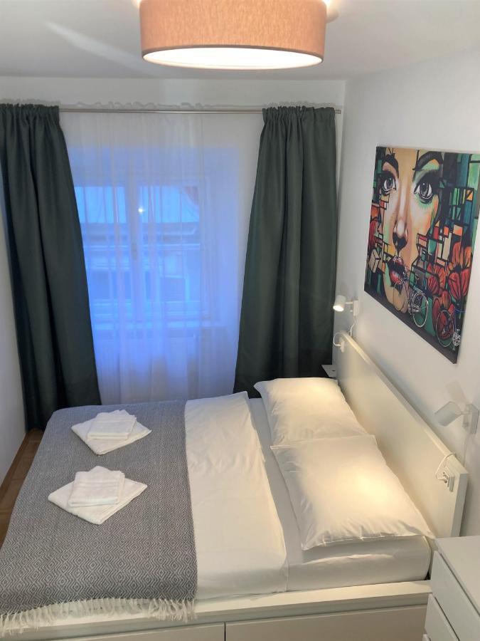 Carillon By Bestchoice - Old City - Self Check-In With Parking Option Graz Exterior foto