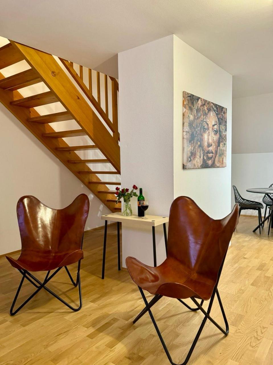 Carillon By Bestchoice - Old City - Self Check-In With Parking Option Graz Exterior foto